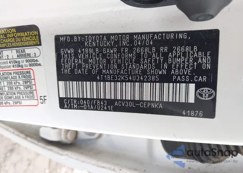 2004 Toyota Camry Le z USA, uszkodzony, nr VIN 4T1BE32K54U342385